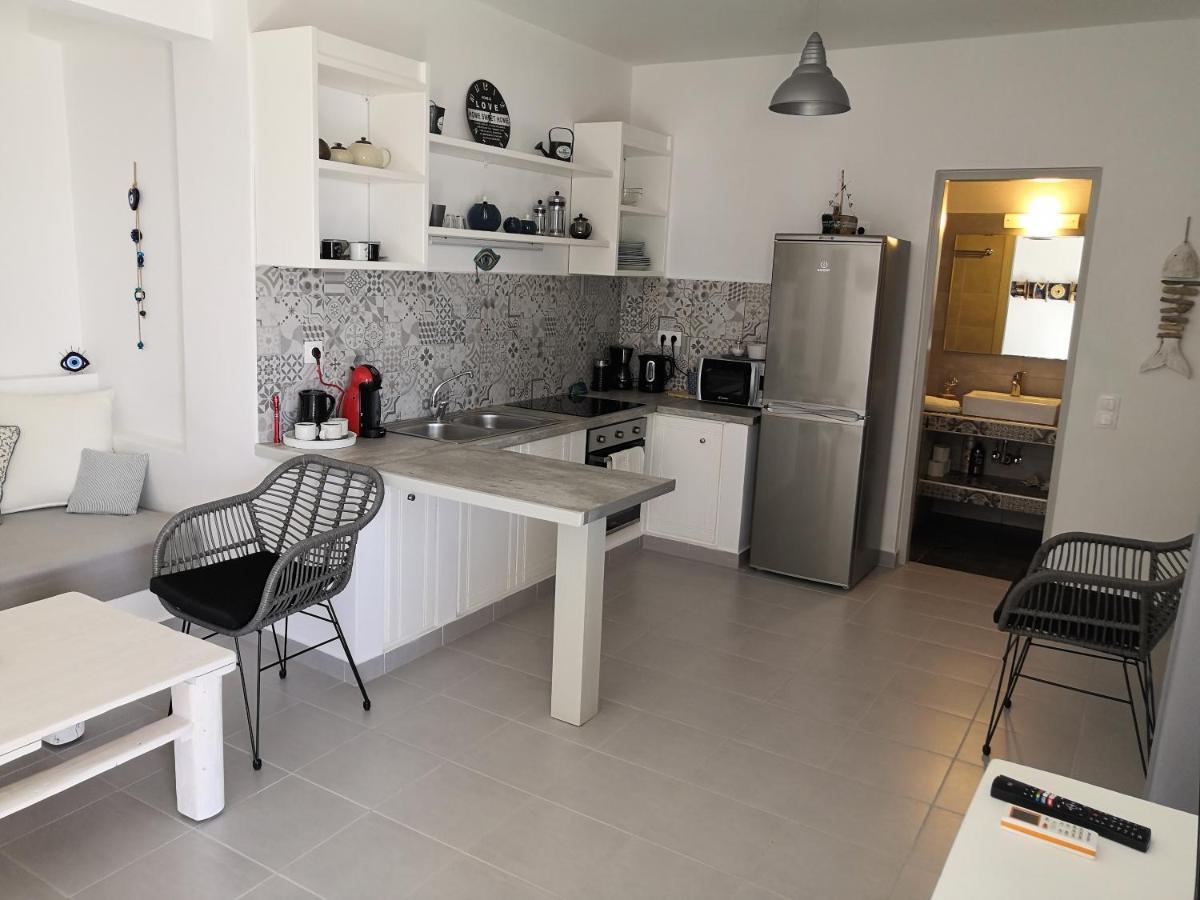 Mariannas House Apartman Náusza Kültér fotó