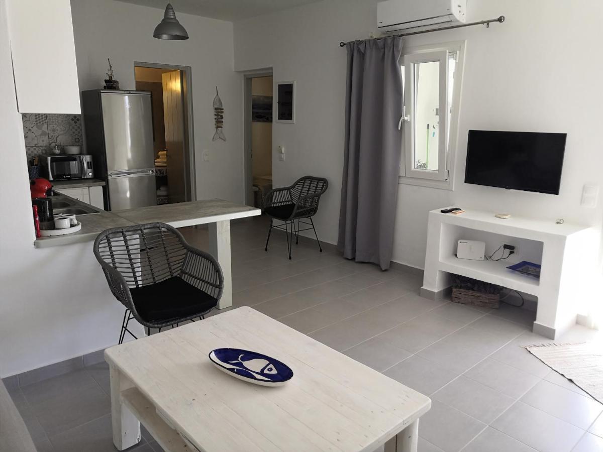 Mariannas House Apartman Náusza Kültér fotó